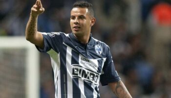 Disparan al vehículo del futbolista Edwin Cardona, exjugador de Rayados