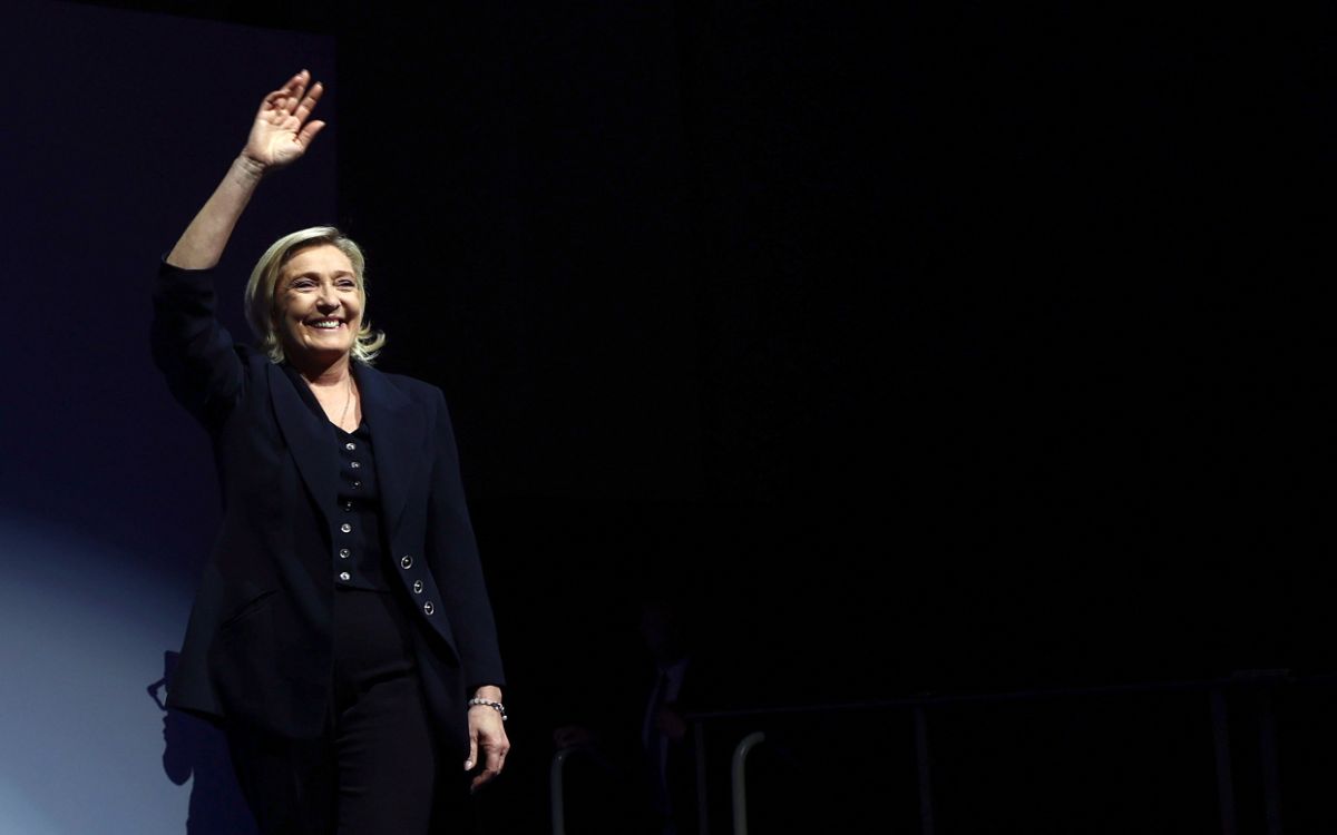 French elections: far-right wins in first round