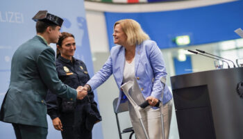Euro Alemania 2024: Refuerzan la seguridad con policías de toda Europa | Video
