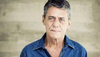 Chico Buarque cumple 80 años de poesía, música, literatura y activismo