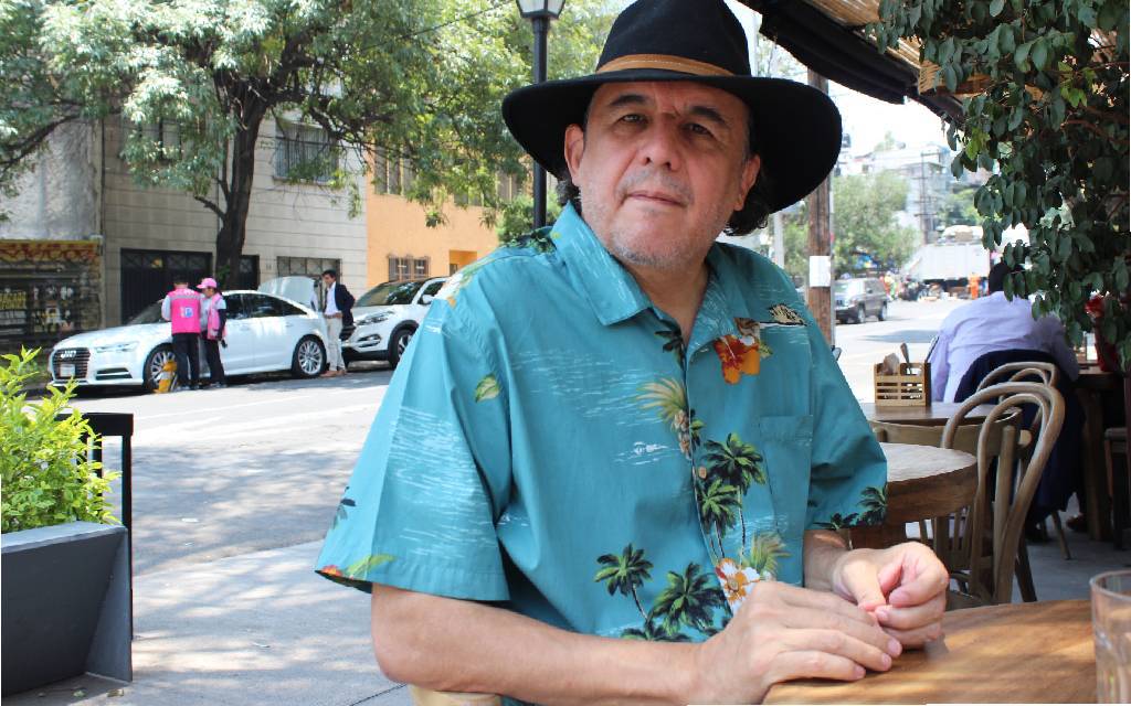 “Mi vida sería una novela del absurdo”: Guillermo Fadanelli “Mi vida sería una novela del absurdo”: Guillermo Fadanelli