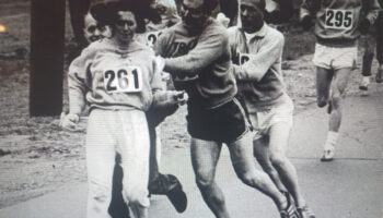 ¿Quién fue la primera mujer en correr la maratón olímpica?
