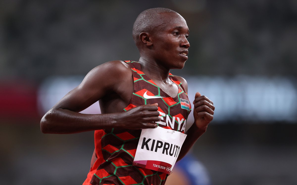 Suspenden seis años por dopaje a Rhonex Kipruto | Video