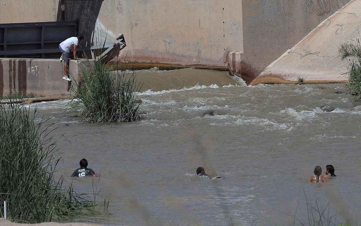 ​Récord de rescate de migrantes en el Río Bravo