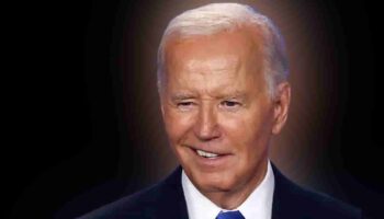 Biden sigue en la carrera presidencial, pero confunde a Kamala Harris con Trump