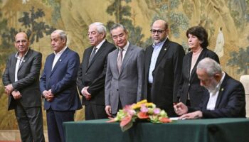 Hamás, Fatah y grupos palestinos acuerdan en China formar un Gobierno de unidad nacional