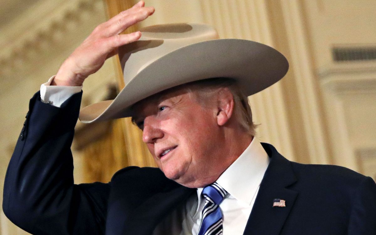 Donald Trump ya tiene corrido; Mexicano lo compuso tras atentado Donald Trump ya tiene corrido; Mexicano lo compuso tras atentado