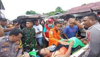 23 muertos tras un deslizamiento de tierra en Indonesia
