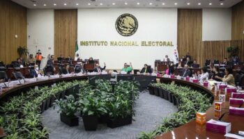 El INE aprueba rebajar multas a partidos por irregularidades en financiamiento de campañas