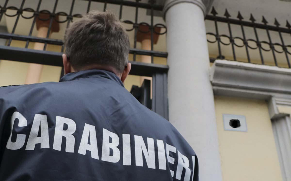 Italy: Two foetuses found in young woman’s toilet; Police investigate double infanticide