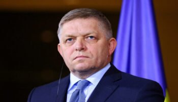 Robert Fico, primer ministro eslovaco, vuelve al trabajo, tras ser baleado en atentado | Video