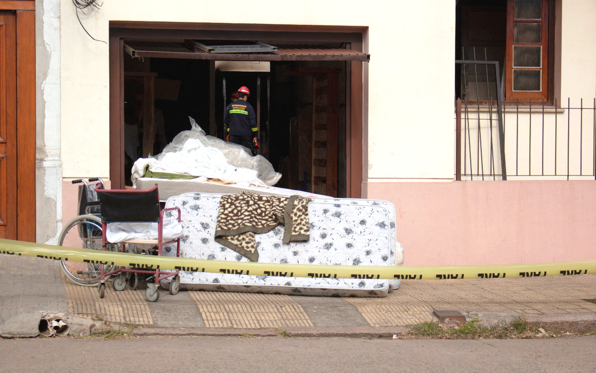 Nursing home fire in Uruguay leaves 10 dead