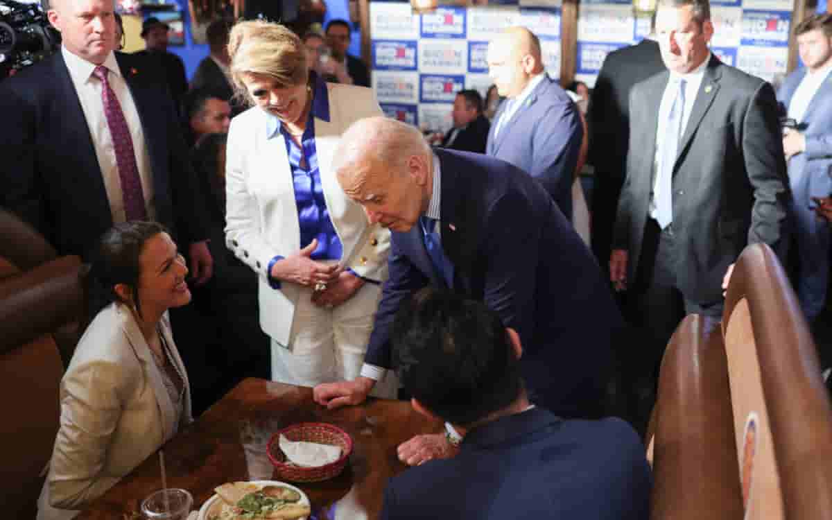 Biden visited Mexican restaurant in Las Vegas before revealing he had Covid-19 | Video