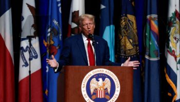 Donald Trump tacha de ridícula la nueva acusación contra él por asalto a Capitolio