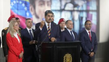 Maduro rechaza negociar con Machado; 'es prófuga de la justicia; que se entregue'