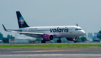 Pasajero intenta apoderarse de vuelo de Volaris usando la fuerza