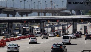 Sheinbaum va contra baches carreteros a nivel nacional