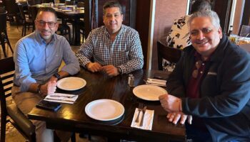 García Cabeza de Vaca presume reunión con Javier Lozano y Acosta Naranjo