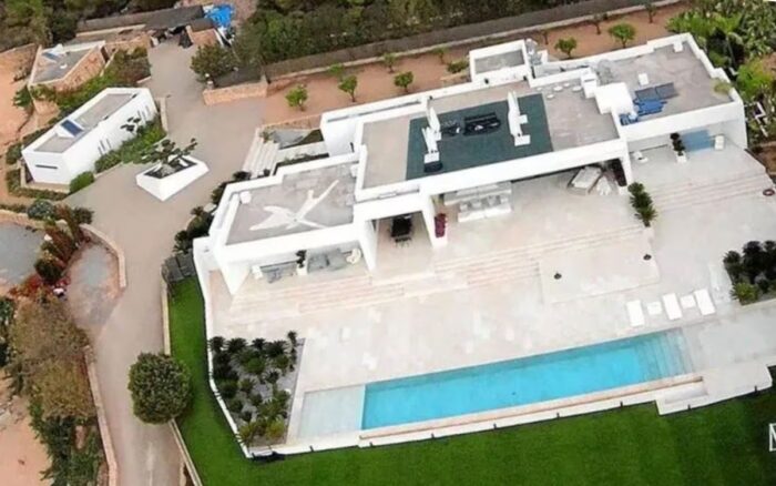 Mansion messi ibiza