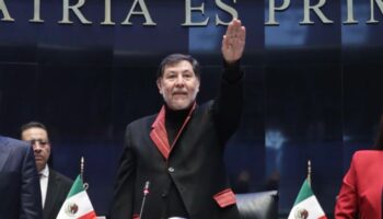 'Un plebeyo como yo no habría podido aspirar a la presidencia del Senado': Fernández Noroña