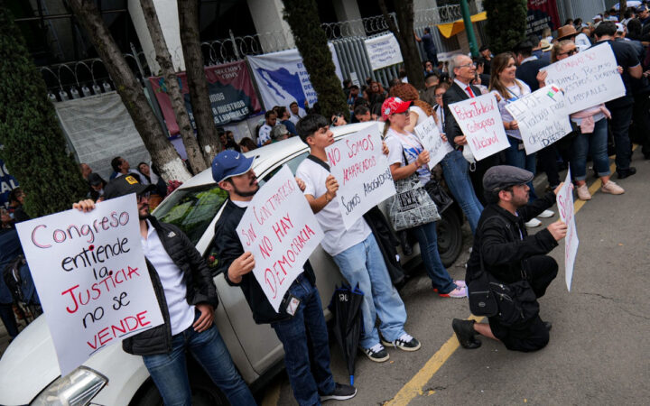 Jueces y magistrados se van a paro contra la reforma judicial Jueces y magistrados se van a paro contra la reforma judicial
