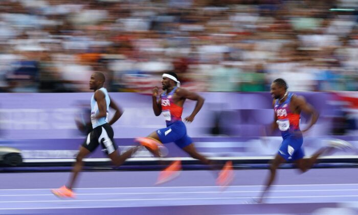 El velocista Noah Lyles corrió la final de los 200 metros compitió con Covid-19, confirmó la Federación de Atletismo de Estados Unidos.