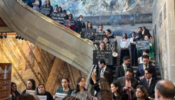 Aristegui en Vivo: TEPJF perfila supermayoría oficialista; 'pausa' con embajadas de EU y Canadá; SCJN se solidariza con trabajadores (28/08/2024)