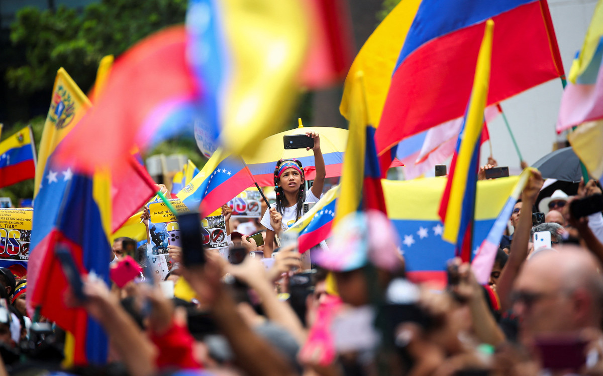 Centro Carter reconoce triunfo de la oposición en Venezuela