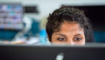 Gobierno presume plataforma para vigilar datos públicos