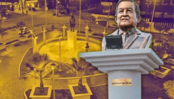 Inauguran busto de AMLO y plaza cívica 'Cuarta Transformación'