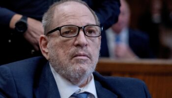 Weinstein niega segunda acusación por delito sexual en Nueva York