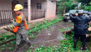 Huracán John | AMLO celebra que operativo en Acapulco permitió salvar vidas; lamenta muerte de 8 personas