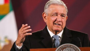 AMLO usó mañaneras para desacreditar a críticos, concluyó tribunal: Riva Palacio | Video