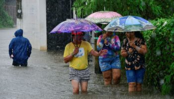 Acechan inundaciones y deslaves a México con fortalecimiento de Once-E