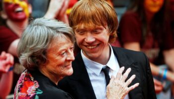 Varitas al aire: Elenco de Harry Potter despide a Maggie Smith