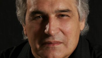 El poeta Renaud Longchamps gana el Premio de Poesía Jaime Sabines/Gatien Lapointe 2024