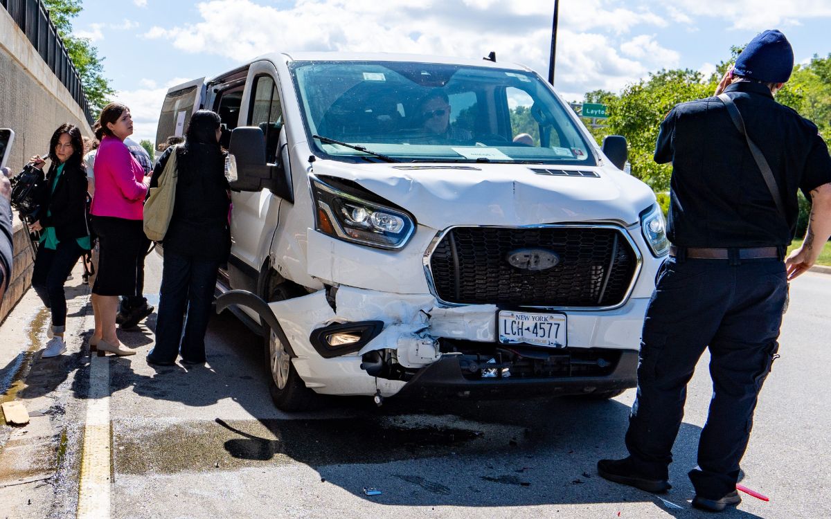 Tim Walz’s caravan gets into a road rage incident; he is unharmed | Video