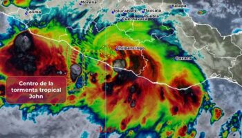 'John' se degrada a tormenta tropical en Guerrero