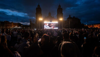 Juan Gabriel reunió a 70 mil personas en el Zócalo