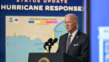 Biden viajará a Florida para examinar daños del huracán Milton