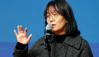 Han Kang no celebrará su Nobel mientras haya guerras