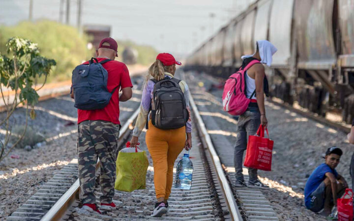 Mexicana se declara culpable en EU por dirigir red de tráfico de personas