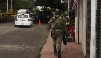 Masacre de migrantes en Chiapas, cometida por militares, empaña primeros días de Sheinbaum