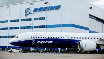 Boeing despedirá a 17 mil trabajadores