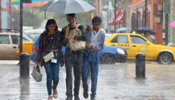 'Kristy' se intensifica a huracán de categoría 1 con pronóstico de fuertes lluvias en el país