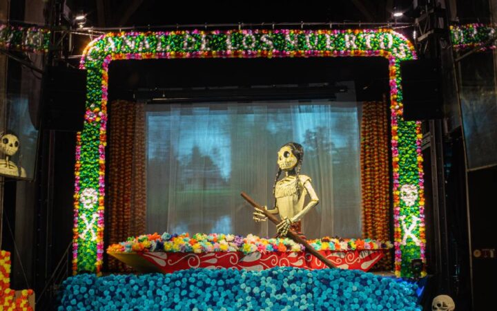 El Claustro de Sor Juana dedicará su altar de Muertos a Dolores del Río y Xochimilco
