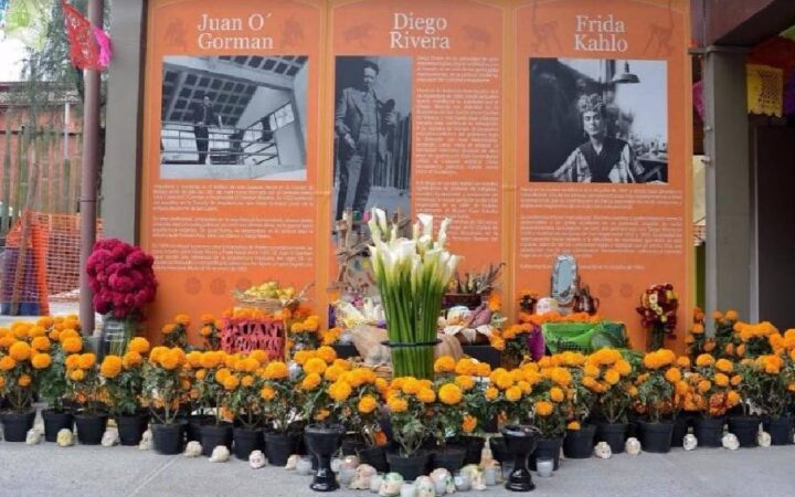 Museo Casa Estudio Diego Rivera y Frida Kahlo dedica ofrenda del Día de Muertos a Frida Kahlo