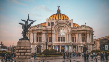 El Palacio de Bellas Artes recibirá la medalla de oro de la Academia de Artes Escénicas española