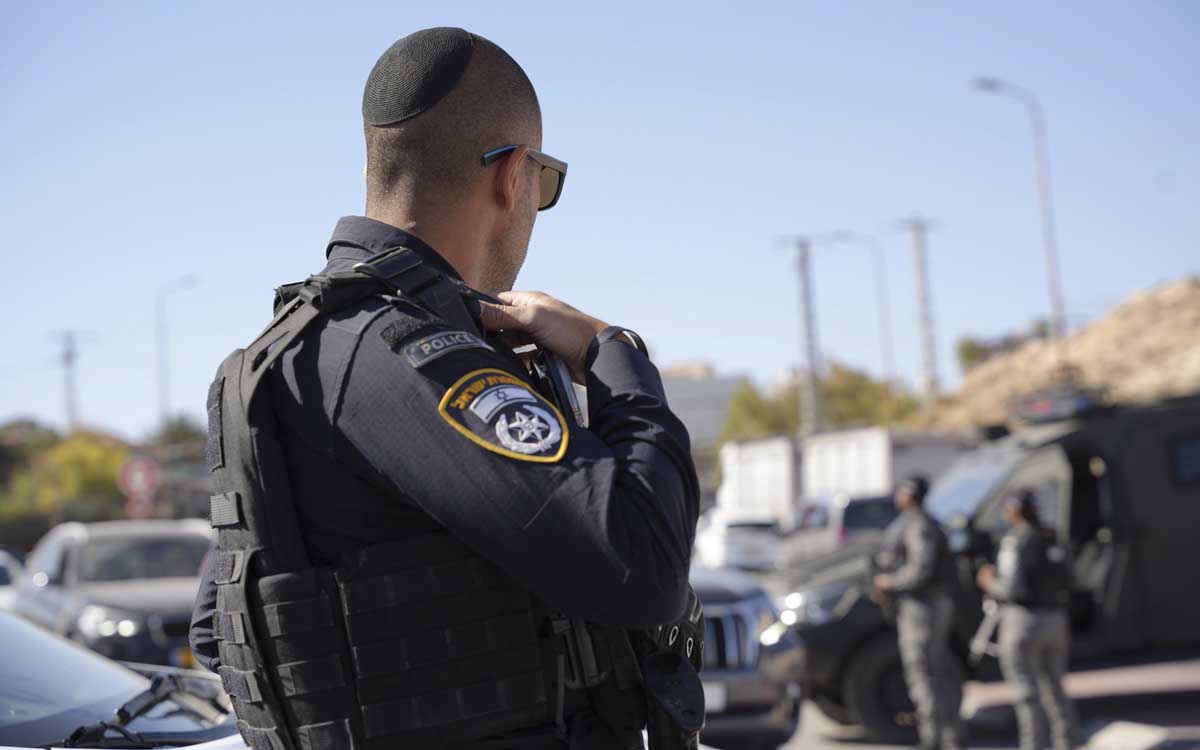Couple detained in Israel on suspicion of spying for Iran
