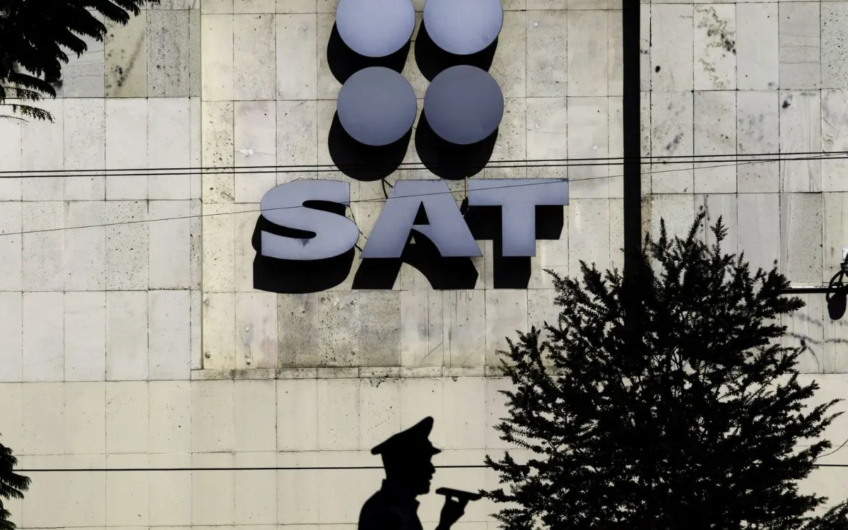 Caen exmandos del SAT por daño al fisco